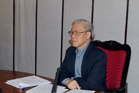 Party leader chairs anti-corruption meeting - ảnh 1